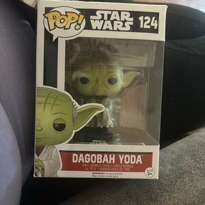 Star Wars Dagobah Yoda Pop! Vinyl Figure - Green and Gray